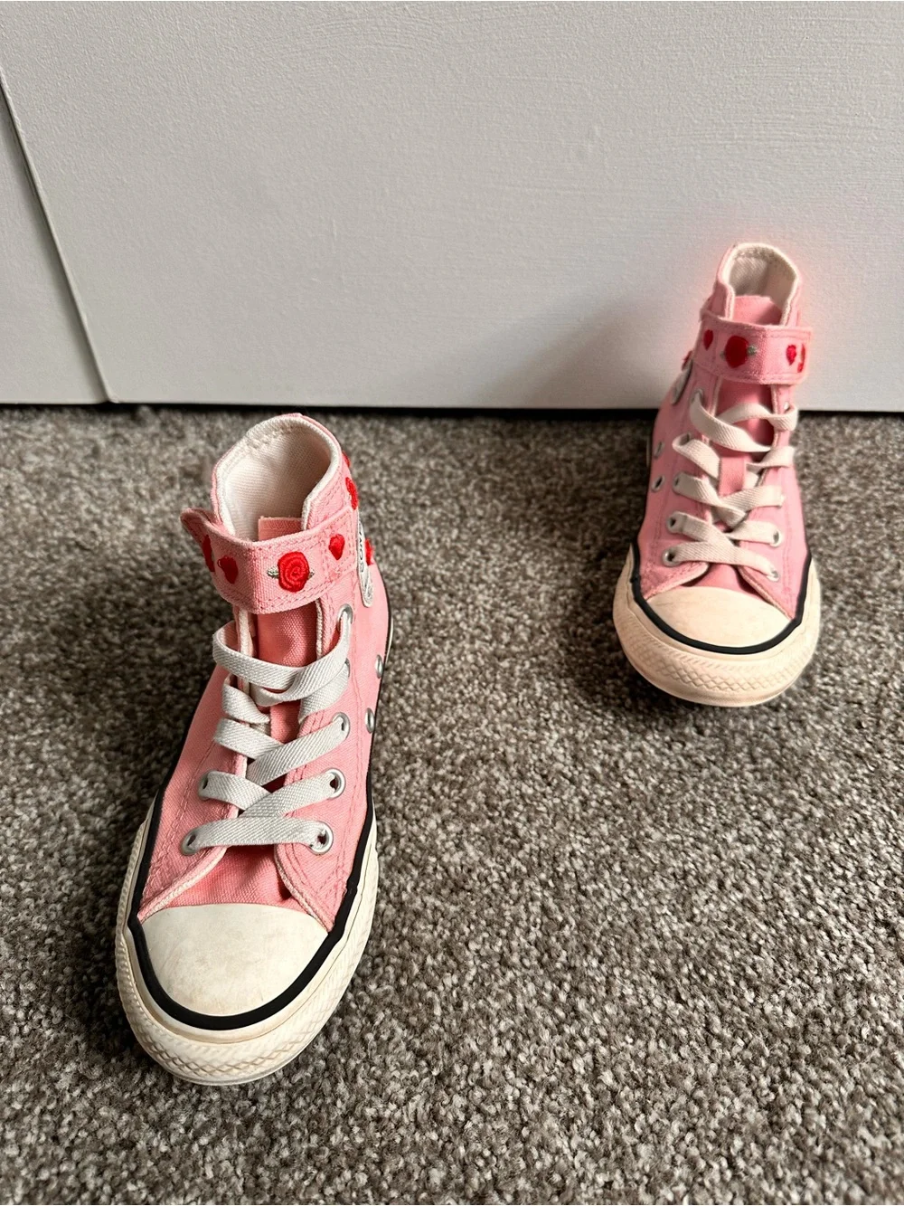 Converse Kids Pink High-Top Canvas Sneakers with Roses Strap